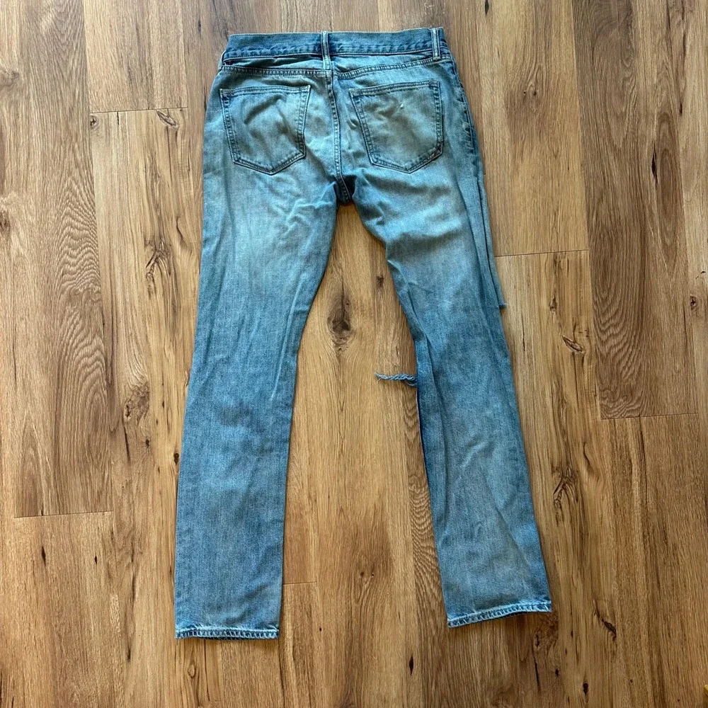 Banana Republic Vintage Straight Jeans Men's‎ 31x34 Blue Distressed 100% Cotton